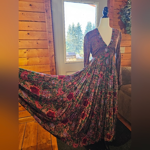 Free People Dove Maxi Dress - Picture 6 of 9